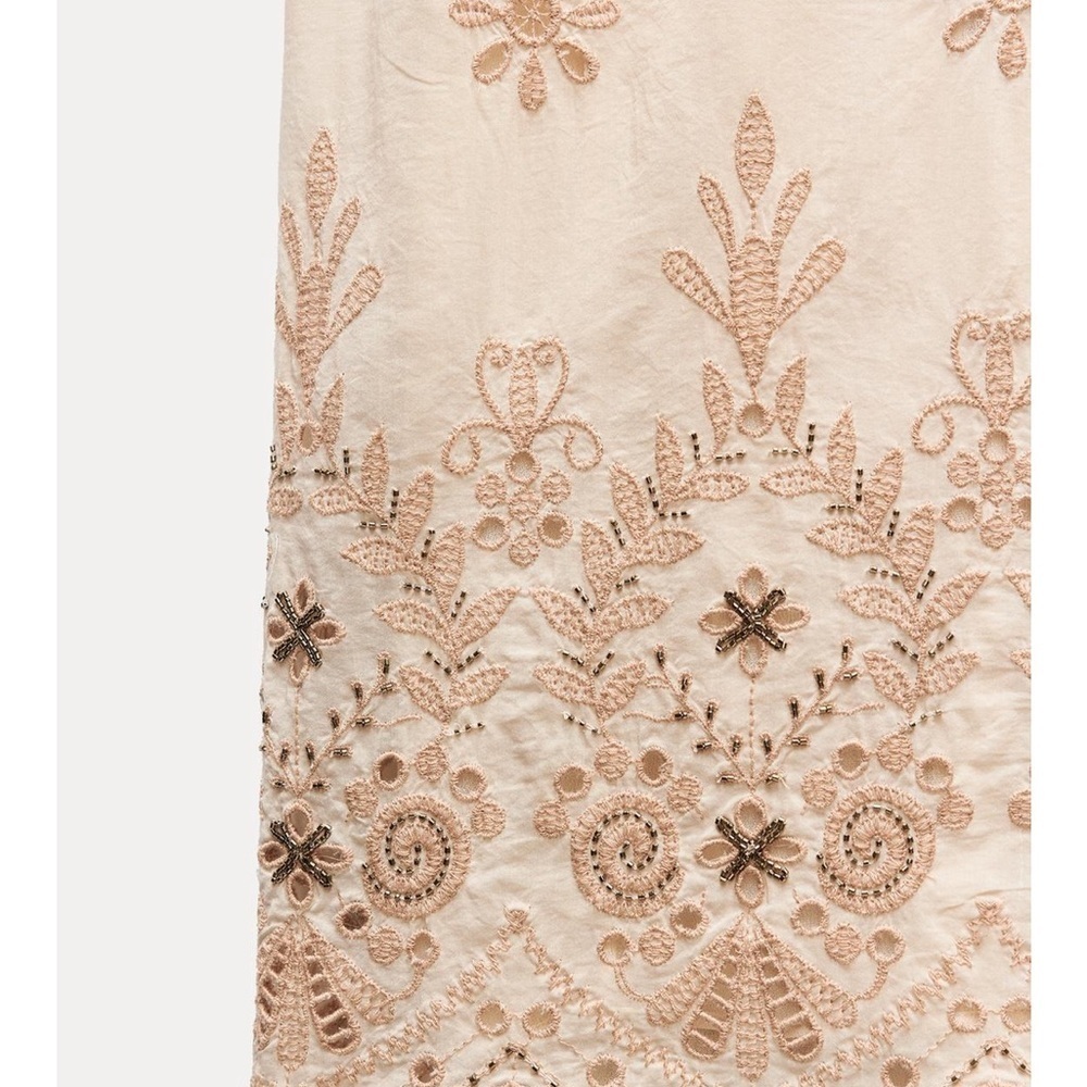 ZARA VACATION EMBROIDERED PANTS  SIZE M 
🚨FIRM PRICE NO DISCOUNT - Picture 6 of 10